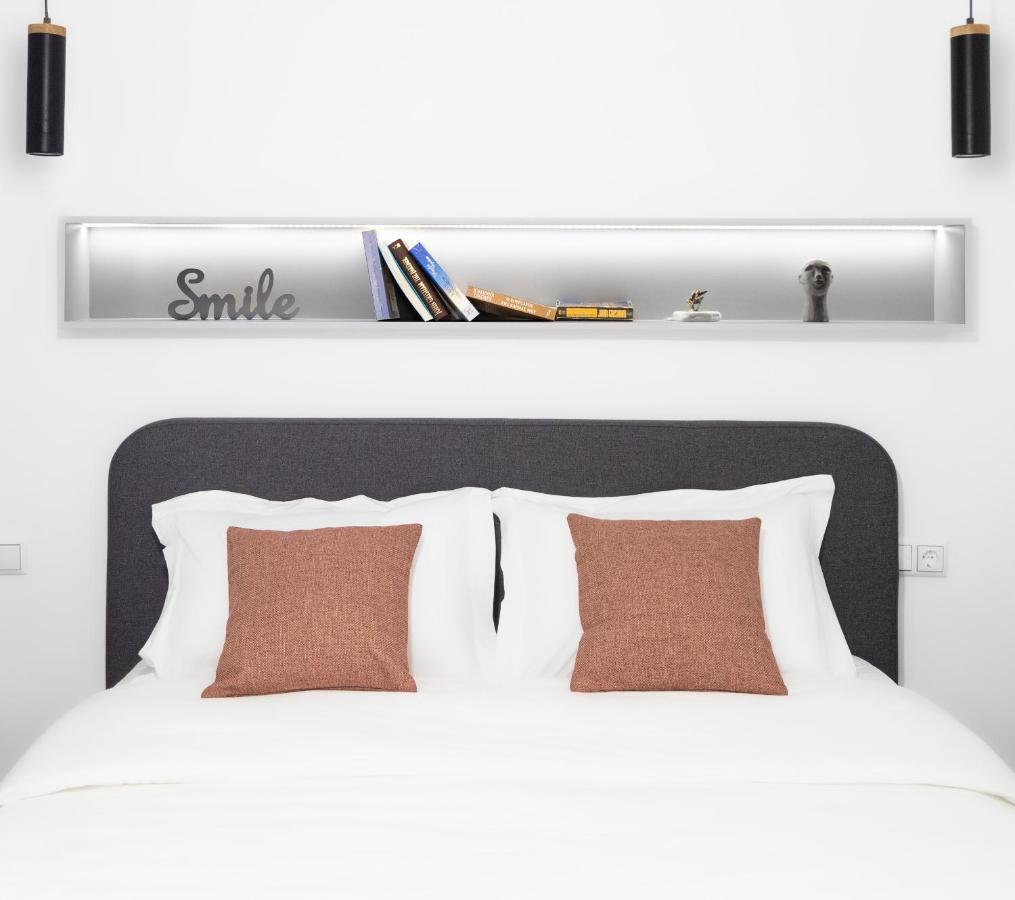 Andos Cozy & Luxury Upgraded Apartments Athens Ngoại thất bức ảnh